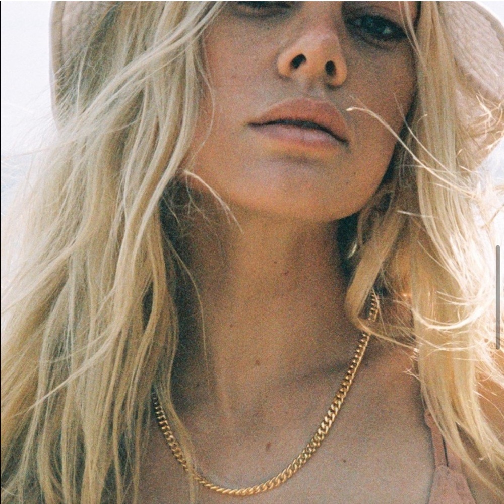Aureum Collective Emma Chain Necklace